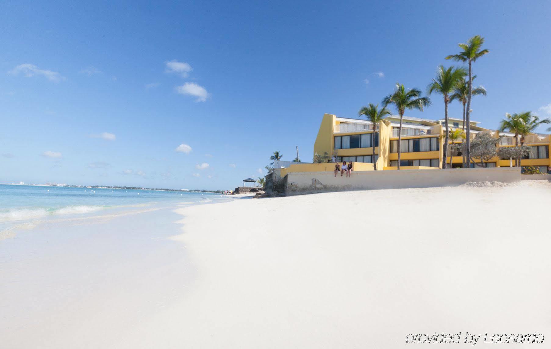 Bluegreen Bluewater Resort At Cable Beach Nassau Buitenkant foto